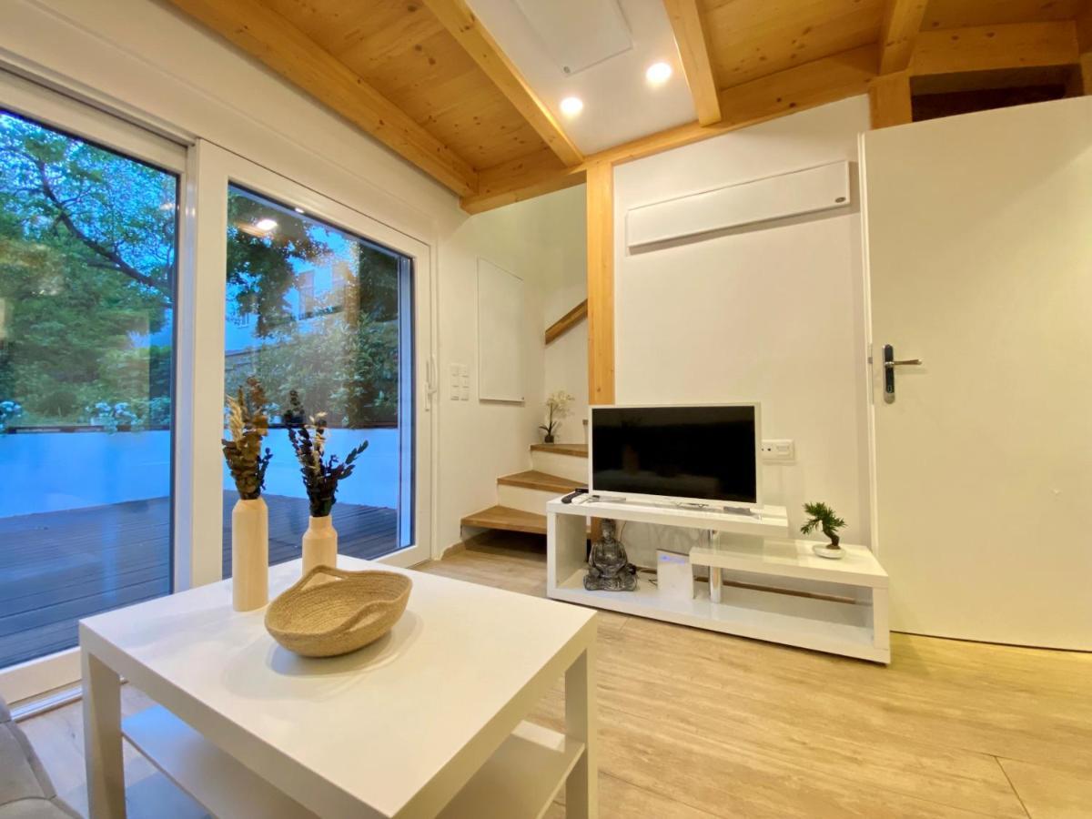 Charming Townhouse Directly By Metro Appartamento Vienna Esterno foto